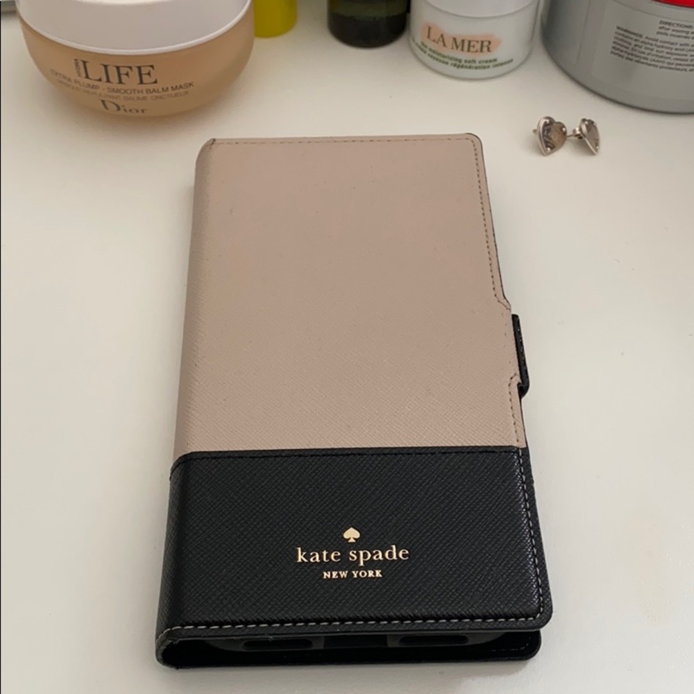 Kate Spade magnetic wrap case for iPhone X or XS